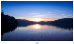 Reflets sur le lac de Pierre Percée (Meurthe et Moselle)